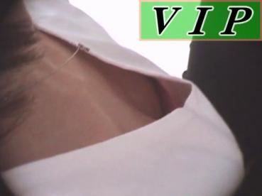 peepsamurai cc0880 VIP 盗撮作品 胸チラを狙うド根性カメラ part7