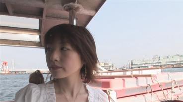 久保田 華 若き人妻はこの横浜不倫に心躍らせる
