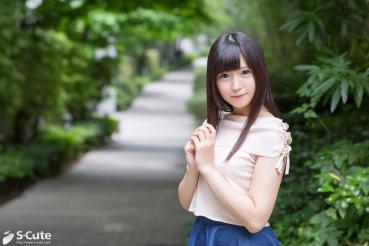 Azuki # 4 Gentle cunniling to make her sick