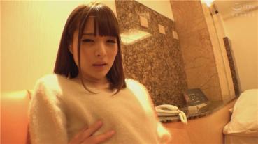 積極的に腰振る美女とハメ撮りＨ／Miho