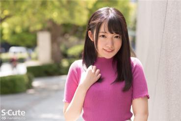 フェラ顔が可愛い黒髪美少女の制服エッチ／Azusa