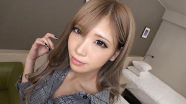 [First shot] [Furious Kawa Gal] [Small cheeky Kansai girl] small cheeky 18-year-old gal pants to the man root put power to the whole body. AV application on the net - AV experience shooting 1153
