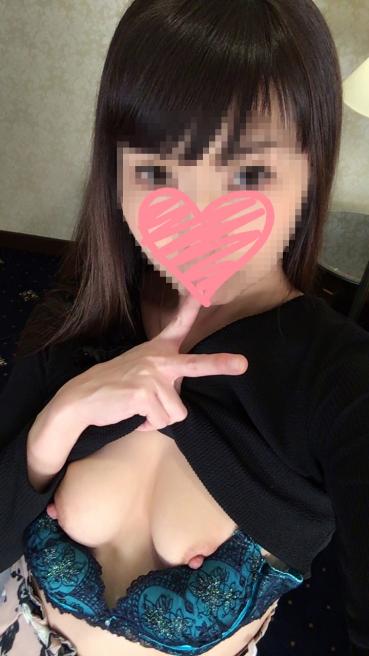 FC2 PPV 1238187 [Husband Live Phone] [Bale Kamo..." Active Model 9 Head God Style Beautiful Witch, Notice of The End Of Married Life. [Individual photo] there is a privilege video