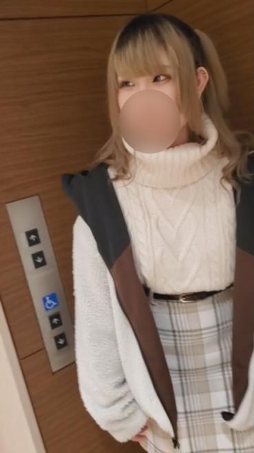 FC2 PPV 1266226 [Face out, uncensored] continuous out to the girl of the fair-skinned G-cup who came up to Tokyo for a dream (72 minutes)