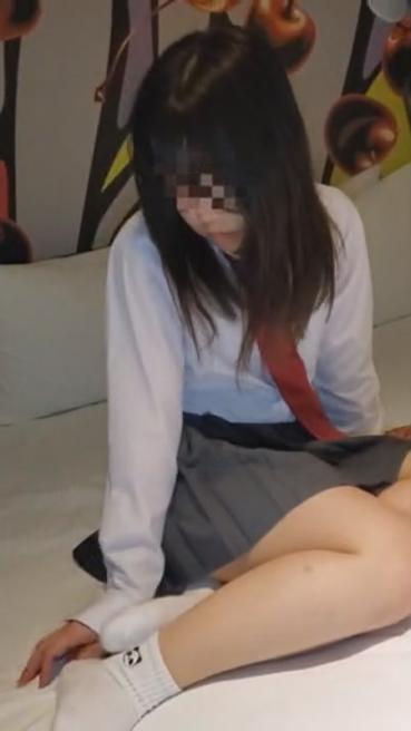 FC2 PPV 1290782 [Individual Photo] Private Girls' School (1) Mature Literary Girl. Before the transfer, the last shot gonzo