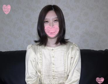 FC2 PPV 1309468 [SSS Class Beauty] Full face ♥ have studied abroad in France, the home of art♥ and the vagina back large amount vaginal served for the first time to a classy boxed daughter♥