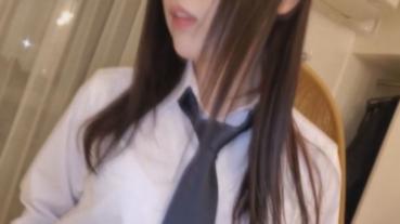 FC2 PPV 1323525 ※Limited Benefits [Individual Photography] Prefectural Light Sound Department 3- Raw Hamebuka In The Hotel After Shopping With Rotor Preparation