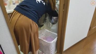 FC2 PPV 1327084 ※With limited benefits [individual] Because the husband does not repay the interest, i visited the wife's house of brown hair around noon and brought it to the room as it is and produced it