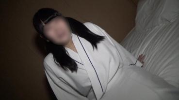 FC2 PPV 1377506 *1000pt off for a limited time 【Personal photography】A secret part-time job of the lori face clerk who was thrown away