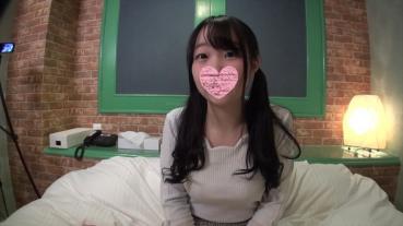 FC2 PPV 1386732 [First shot] [Face out] fresh beautiful skin that comes with sucking on the fingertips touched is impressive (at that time) sex out to the tiny limit of the active college student fuckakawa beautiful woman in the middle of screwing the cock! !