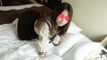 FC2 PPV 1391490 [Complete Amateur 80] Ayaka 20 years old, full face, two consecutive shots out of the first hand to the uniform cos beautiful girl of shining skin!