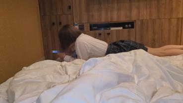 FC2 PPV 1404280 [Individual Photography] Prefectural Department of Commerce (3) Raw insertion without permission removed from the promise of rubber to petite short gal