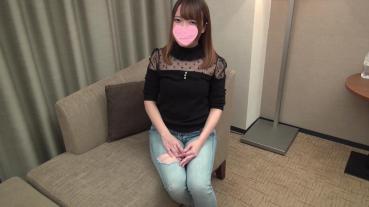 FC2 PPV 1402210 148/39の色白ロリータ♥️発育途中のプックリちっぱい＆桃のような美尻♥️恥じらう表情が可愛い童顔美少女が女子○生制服で生ハメ♥️小○生のようなピンクの幼○マンコに無許可で生中出ししちゃいます♥️