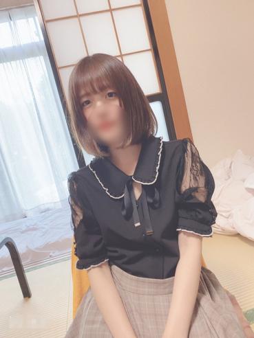 FC2 PPV 1433169 ※1 day only [uncensored] continuous out in a hot spring trip with a shy game player girl of ultra slender body type (2) (74 min)