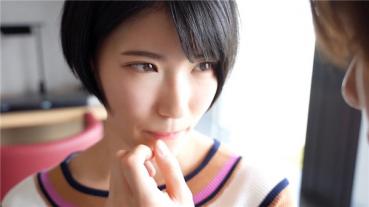 凛としたお顔の美人さんに顔射SEX／Aoi