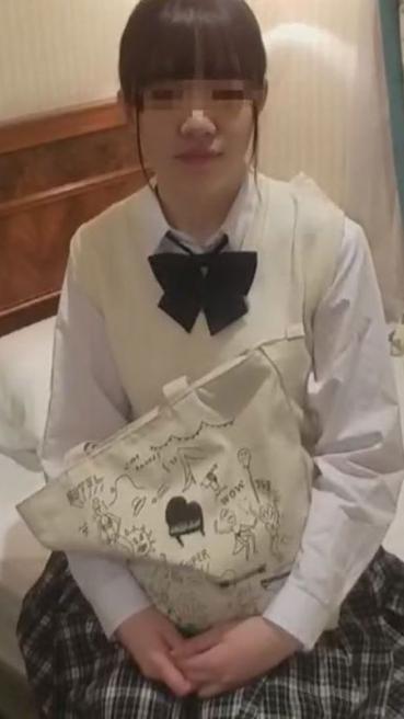 FC2 PPV 1465918 (Limited time [individual photography] Prefectural Department of Commerce (2) Literary girl. I joined while I was leaving school and took the first insertion at the hotel as it is.