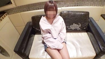 FC2 PPV 1504531 ※限定【個人・無修正】19歳パイパンLoliギャル系アパレル店員、生挿入で危険日まんこ孕ませる大量中出し【素人・流出厳禁】特典付