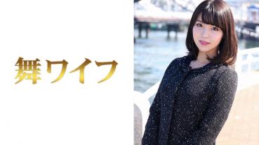 綾部麻里