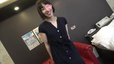 FC2 PPV 1527417 【初撮り】【顔出し】過去最高クラスの膣圧オマンコ！？極上スレンダーボディな妖艶熟女が全身震わせながら、鍛え上げられた腹筋浮かばせ連続絶頂♡中出し特濃精子に放心状態ｗｗ