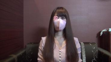 FC2 PPV 1531006 【初撮り】童顔スレンダー人妻、カメラに向かって旦那さんへプチNTR実況報告！「今、生でSEXしてます・・・♡」「あなたのより大きくて気持ちいです♡♡」