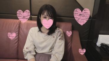 FC2 PPV 1560044 ★人妻顔出し☆寝取られ希望な淫乱エロ奥さま皆子さん37歳☆旦那より他人チンポにムラムラ♥挿入でいきなり中出し要求するド変態♥遠慮なくガン突き膣奥にたっぷり中出し♥【個人撮影】※特典付き