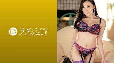 Luxury TV 1343 A Beautiful Secretary Who Has A Physical Relationship With The President Makes Her First AV Appearance As Recommended By The President! ! An intelligent beautiful woman exposes a fresh nude body and gets drunk with pleasure! !