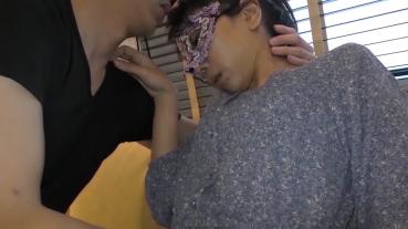 FC2 PPV 1668113 【個人撮影】この前の感覚が忘れられない39歳熟女妻　「自慰だけでは、やっぱり我慢出来ませんでした・・・」