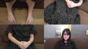 FC2 PPV 1695785 【初撮り】クールな美女は、オジサンとの浮気ＳＥＸが気持ち良すぎて、喘ぎ声を抑えるのが大変みたい❤️❤️