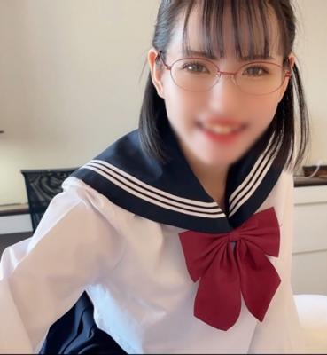FC2 PPV 1742977 200 pieces limited to 1980PT! [Individual photography no, miraculous face beauty, full-length, mass semen facial shot, Gachissera clothes] Long tongue that can only be seen here, God tech beauty Eymya-chan finally the third all face!