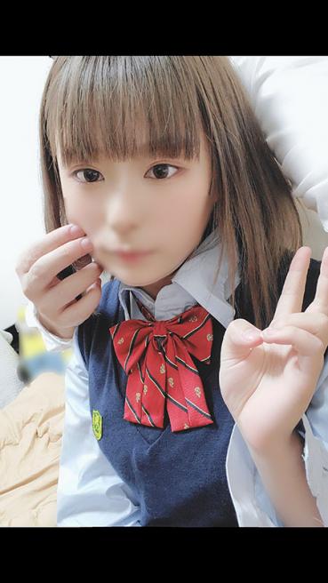 FC2 PPV 1766537 19まで1480【無】♯18歳の友達の妹。部屋に連れ込みJ○の格好をさせて生エッチ。