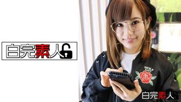 【Outflow】Half Beautiful Woman's Private 3P Video