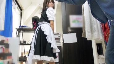FC2 PPV 2495019 【コスプレハメ撮り】美咲(20)【前編】ロリ×メガネ×現役JD×スク水×メイド×隠し撮り…とヌキ要素満載★お着替え中に更衣室にお邪魔w。戸惑う女子を押し切りフェラ＆SEX！何だよ～感じてんじゃん【特典