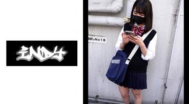 【Individual Photography】Bringing an honor student-like Miniska uniform beauty girl into the house and taking a gonzo shot from the raw piston
