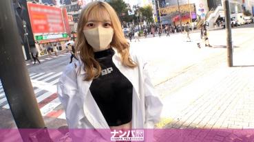 Seriously, first shot. 1896 Picking up a beautiful blonde girl shopping in Shibuya → negotiating AV shooting! While saying, "If my boyfriend finds out ...", I was weak to push and couldn't refuse, so I started SEX! A fair-skinned, slender and delicate body pistons mercilessly! The moans that I had been suppressing with embarrassment gradually became louder and cuter! !!