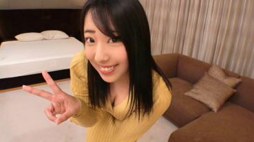 An ekiben salesperson who has not had a boyfriend for a year and has been accumulating desires because he can't have sex, sucks with great pleasure on Ji ○ Port for the first time in a long time, and screams in the back! Amateur, first AV shooting 315