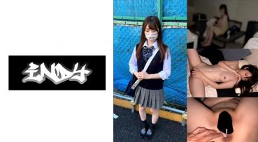 Leak [Personal shooting] Please vaginal shot * Please own responsibility for possession to a naïve kawa uniform girl who is scared in the first P activity and a beautiful little girl who is nervous with gonzo _ gachi.