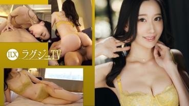 Luxury TV 1704 An active model with outstanding style that combines a glossy and moist sex appeal with a calm atmosphere will appear in AV! Carefully caress wets the honeypot in the throat and accepts the meat stick with a fascinated face and is disturbed!