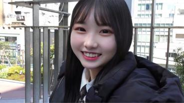 FC2 PPV 2751698 「みおちゃんが某出会い系アプリで出会った人のお家にお呼ばれしちゃった件。初めましての男性宅で中出しエッチ！」