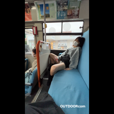 FC2 PPV 4354900 Exhibitionism and shame that took place on a bus with passengers. **ppxnnq*sy review perk is a gonzo that is taken to the men's toilet and suppresses his voice and convulses the whites of his eyes. A total of more than 1 hour of valuable footage