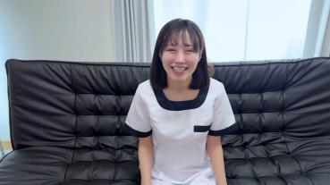 FC2 PPV 4713295 [Completely uncut / genuine 6 shots in a row] ** pzxqsqyqx Dental hygienist Yaya continuously swallowing sperm accumulated for more than 5 days in her own costume