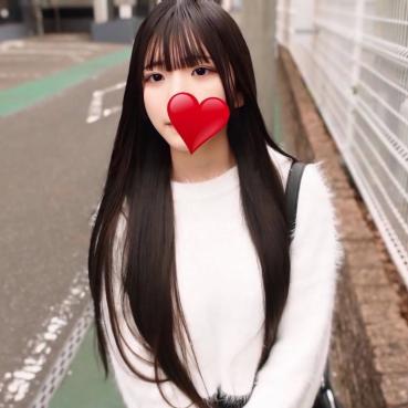 FC2 PPV 4712262 "Now Only Big Special Price" "Complete Appearance" I want to go with delicious rice! ***jyqxzjzqz ！ I want to be with you a little longer! Even if you say it's cute, if you ask a humble woman who says no, if it's just a little underwear, I'll try to take a gonzo until the end.