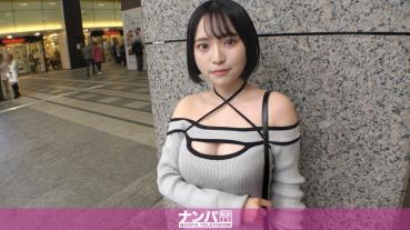 Ice cream shop clerk [Mami-san, 24 years old] Intense sex with an imadoki G-cup beauty who loves Korea. The and that kneads the glans is a masterpiece. The swaying breasts and plump beautiful buttocks are a must-see for all boys! Seriously, soft people, first shot. 2208