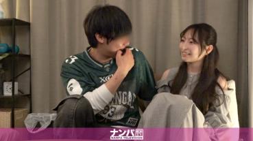 I'm very excited about my first sex in Tokyo! She makes a baby-faced beauty with a small number of experienced people with soggy caresses, and at the end, she her with a big and a full-length combo! ! In the spear room of a battle-hardened pick-up master, bringing in SEX hidden camera 415