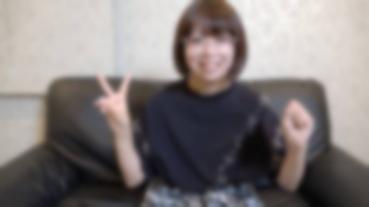 FC2 PPV 4786388 1本のおまけ動画あり【購入者特典/レビュー特典 有】***jxpzppxox （初撮り）149cmミニマム眼鏡オタク美女が初のハメ撮りに挑戦。エッチの経験が少なく感度が抜群なためイキまくり。外出しの約束だったけど内緒で半中出しで種付け完了