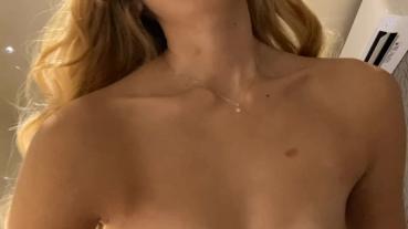 FC2 PPV 4792003 マッチングアプリでｘカツするギャル妻の続編　　「旦那にキスマーク付けられたｗｗ」って嬉しそうに話しながら、**ppnnjoojqo 他人チンコをナマで挿れるバカ妻さんですｗｗ