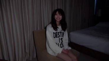 FC2 PPV 4792677 90%OFF!アイドル級に可愛いチアリーダー18才。**pzxxqqpno 鍛え上げられた色白細身な肉体に中で暴発しながら腰を振り続けた動画。