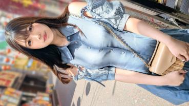 [A large gathering of plump lovers!!] When you take off your underwear with a cute face, your body will be disturbed! ! You are too erotic and want to have trouble finding a place to look!! Paradise ♪ is right there [First shot] AV application on the net → AV experience shooting 2462