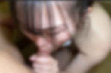 FC2 PPV 4824649 85%OFF!※1/8まで初回限定85％OFF※【無修正顔出し】**pyqj*npqzo シャワー中に可愛かったのでフェラチオ要求してみました。驚いた彼女のとった行動とは