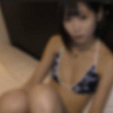 FC2 PPV 4815054 [Amateur Individual Shooting] Pregnancy Guaranteed. First 5P in my life, continuous seeding raw SEX, a miraculous black-haired short beauty is violently seeded by multiple old men