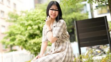 Pacopacomama 040726_100 Saliva and love juice mixed! Married woman's rich PtoM sex! Mie Arakawa